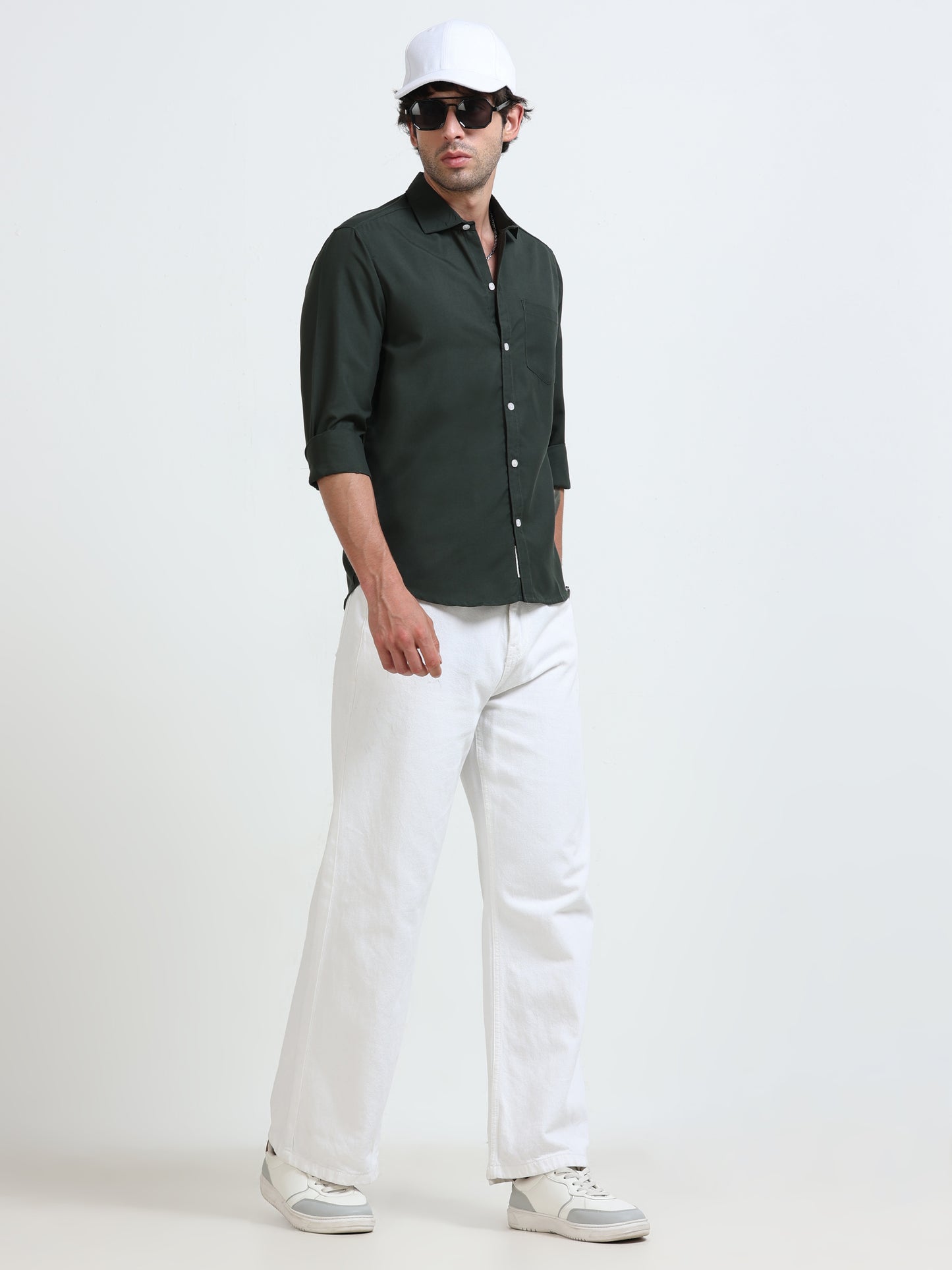 Men’s Premium Dark Green Casual Shirt – Modern Fit Lightweight Smart Casual Shirt