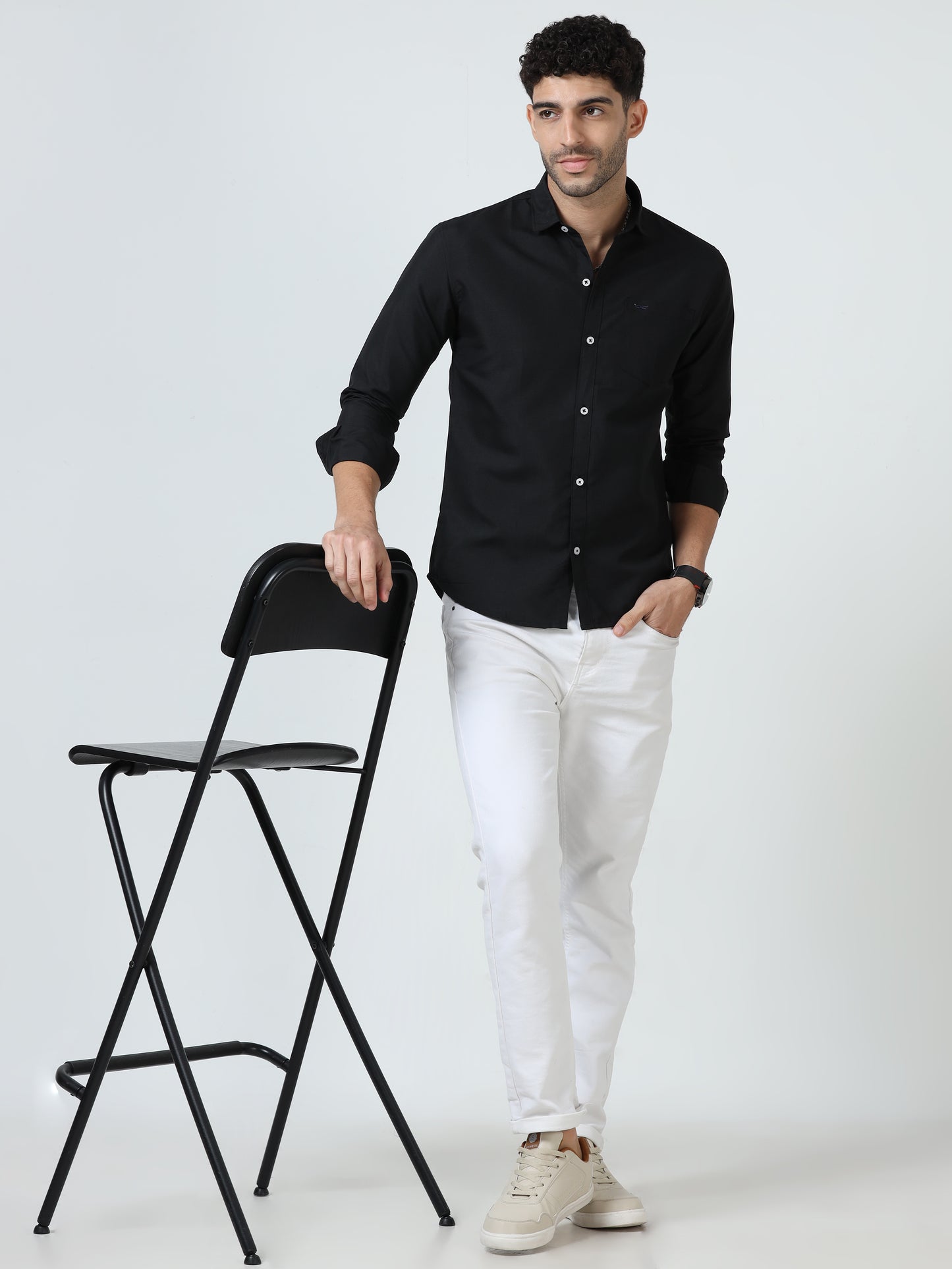 Cotton Spread Collar Shirt - Black